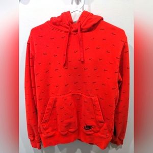 Red men's Nike logo hoodie sz small